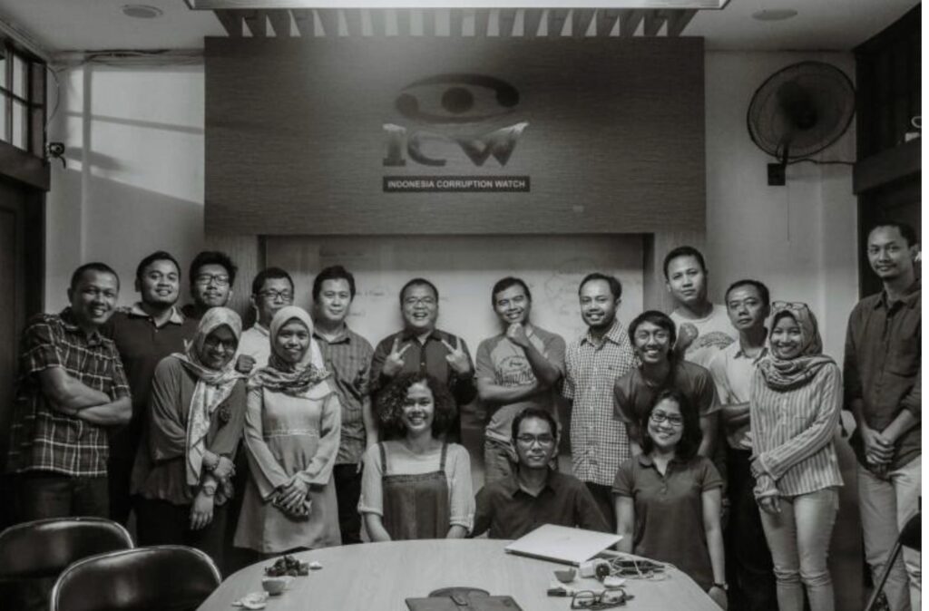 Usaha Untuk Berdikari Ala ICW